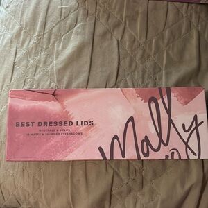 Mally 14 matte and shimmer eyeshadow